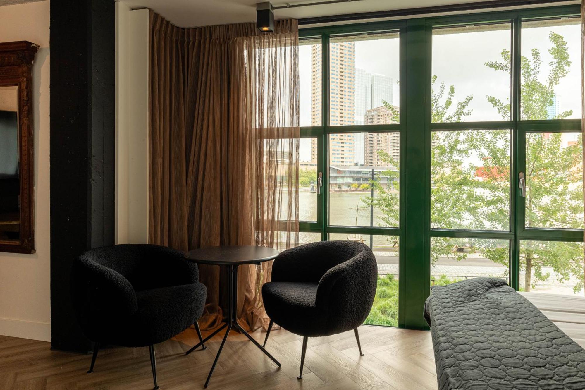 Bed, Bites & Business Hotel Rotterdam Room photo